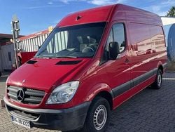 Rot Gebraucht 2008 Mercedes 316 Van | 12.900 €
