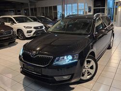 Schwarz Gebraucht 2016 Skoda Octavia Style Kombi | 15.800 € (Fairer Preis)