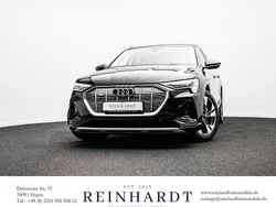 Mythosschwarz metallic Gebraucht 2021 Audi e-tron Sportback S-Line SUV | 38.840 € (Guter Preis)