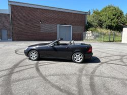 Schwarz Gebraucht 2001 Mercedes SLK230 Cabrio | 10.500 €