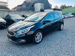 Schwarz Gebraucht 2013 Kia Ceed Spirit Kleinwagen | 5.980 € (Fairer Preis)