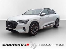 Weiß Gebraucht 2021 Audi e-tron Advanced SUV | 41.950 € (Teuer)
