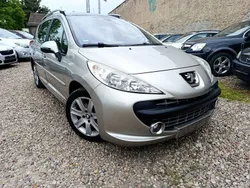 Grau Gebraucht 2008 Peugeot 207 Sport Kombi | 2.950 € (Fairer Preis)