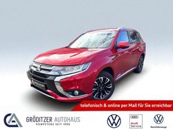 Rot Gebraucht 2016 Mitsubishi Outlander P-HEV Plus SUV | 16.889 € (Etwas zu teuer)