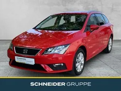 Rot Gebraucht 2020 Seat Leon ST Style Kombi | 14.890 € (Fairer Preis)