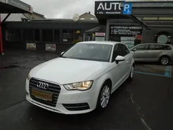 Weiß Gebraucht 2015 Audi A3 Ambiente Limousine | 10.490 € (Guter Preis)