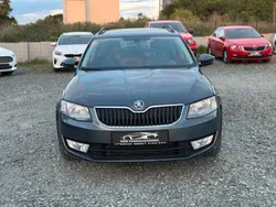 Grau Gebraucht 2015 Skoda Octavia Ambition Kombi | 12.700 € (Teuer)