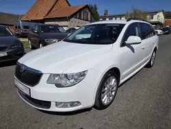 Weiß Gebraucht 2013 Skoda Superb Exclusive Kombi | 5.897 € (Fairer Preis)