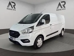 Weiß Gebraucht 2023 Ford Transit Custom Trend Van / Kleinbus | 18.790 €