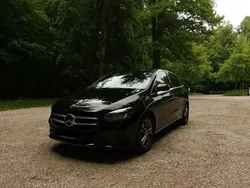 Mercedes B220