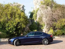 Blau Gebraucht 2015 Maserati Ghibli Coupé | 26.000 € (Fairer Preis)