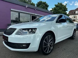 Weiß Gebraucht 2015 Skoda Octavia LAURIN & KLEMENT Kombi | 14.990 € (Fairer Preis)