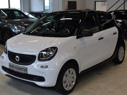 Weiß Gebraucht 2015 Smart ForFour Kleinwagen | 11.500 € (Teuer)