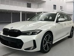 Weiß Gebraucht 2024 BMW 330 M Sport Kombi | 39.700 € (Superpreis)