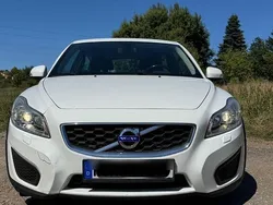 Weiß Gebraucht 2011 Volvo C30 Kinetic Kleinwagen | 5.299 € (Etwas zu teuer)