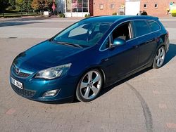 Blau Gebraucht 2011 Opel Astra OPC Kombi | 6.800 € (Etwas zu teuer)