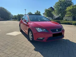 Rot Gebraucht 2013 Seat Leon Limousine | 6.300 € (Fairer Preis)