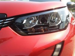 Rot metallic Gebraucht 2023 Peugeot 2008 Allure SUV | 23.280 € (Fairer Preis)