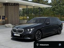 Sophistograu (grau) Gebraucht 2025 BMW 520 M Sport Kombi | 48.300 € (Superpreis)