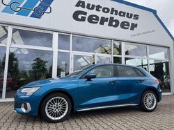 Blau Gebraucht 2022 Audi A3 Sportback Advanced Kleinwagen | 24.950 € (Fairer Preis)