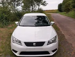 Weiß Gebraucht 2013 Seat Leon Style Limousine | 8.100 € (Fairer Preis)