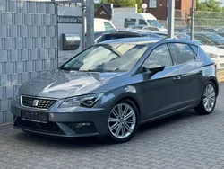 Grau Gebraucht 2017 Seat Leon XCELLENCE Limousine | 10.490 € (Guter Preis)