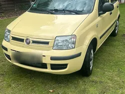 Gelb Gebraucht 2010 Fiat Panda Kleinwagen | 2.700 € (Fairer Preis)