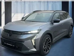 Grau Gebraucht 2024 Renault Scénic Techno Van / Kleinbus | 48.790 € (Etwas zu teuer)