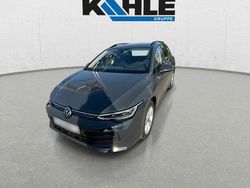 Grau Neu 2025 VW Golf VIII Life Kombi | 40.590 € (Teuer)