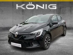 Schwarz Gebraucht 2023 Renault Clio V Equilibre Limousine | 18.998 € (Guter Preis)