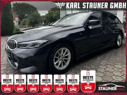 Black sapphire metallic (metallic) Gebraucht 2023 BMW 318 M Sport Kombi | 33.980 € (Guter Preis)