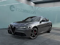 Grau Gebraucht 2024 Alfa Romeo Giulia Veloce Limousine | 56.190 €