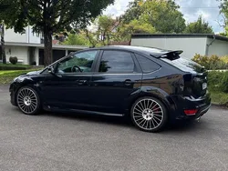 Schwarz Gebraucht 2009 Ford Focus ST Limousine | 7.490 € (Fairer Preis)