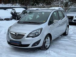 Silber Gebraucht 2010 Opel Meriva Innovation Van / Kleinbus | 1.999 € (Fairer Preis)