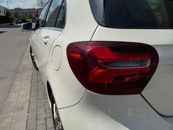 Weiß Gebraucht 2015 Mercedes A180 Limousine | 12.000 € (Fairer Preis)