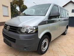 Reflexsilber Gebraucht 2009 VW Caravelle Van / Kleinbus | 18.990 €