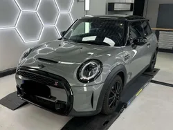 Grau Gebraucht 2022 Mini Cooper S Essential Kleinwagen | 25.300 € (Fairer Preis)