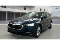 Blau Gebraucht 2024 Skoda Octavia Ambition Kombi | 23.990 € (Fairer Preis)