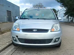 Silber Gebraucht 2008 Ford Fiesta Kleinwagen | 1.399 € (Guter Preis)