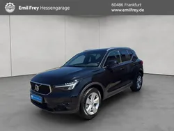 Onyx schwarzmetallic 717 Gebraucht 2024 Volvo XC40 SUV | 34.400 € (Superpreis)