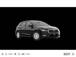 Blackmagic perleffekt Neu 2025 Skoda Fabia Essence Limousine | 18.290 € (Guter Preis)