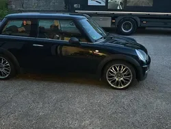 Schwarz Gebraucht 2004 Mini ONE Kleinwagen | 550 € (Superpreis)