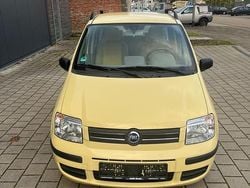 Gelb Gebraucht 2006 Fiat Panda Kleinwagen | 2.990 € (Fairer Preis)