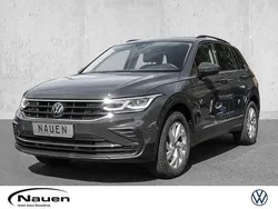 Grau Gebraucht 2023 VW Tiguan Life SUV | 29.980 € (Superpreis)