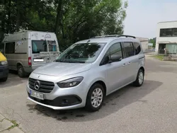 Silber Gebraucht 2023 Mercedes Citan 110 Kombi | 29.589 €