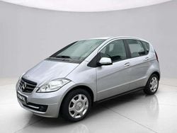 Polarsilber Gebraucht 2011 Mercedes A180 Kleinwagen | 8.490 € (Fairer Preis)