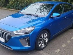 Blau Gebraucht 2018 Hyundai Ioniq Premium Kleinwagen | 12.899 € (Fairer Preis)