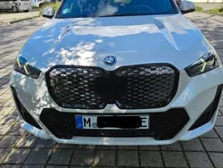 Weiß Gebraucht 2023 BMW iX1 Comfort Edition SUV | 48.000 € (Etwas zu teuer)