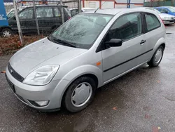 Grau Gebraucht 2004 Ford Fiesta Kleinwagen | 1.990 € (Fairer Preis)