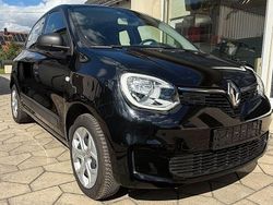 Schwarz Gebraucht 2016 Renault Twingo Life Kleinwagen | 5.400 € (Guter Preis)